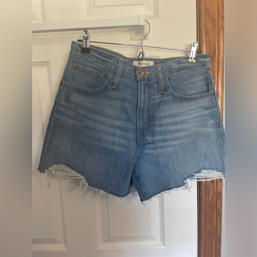 NWT Madewell Distressed The Perfect Jean Shorts